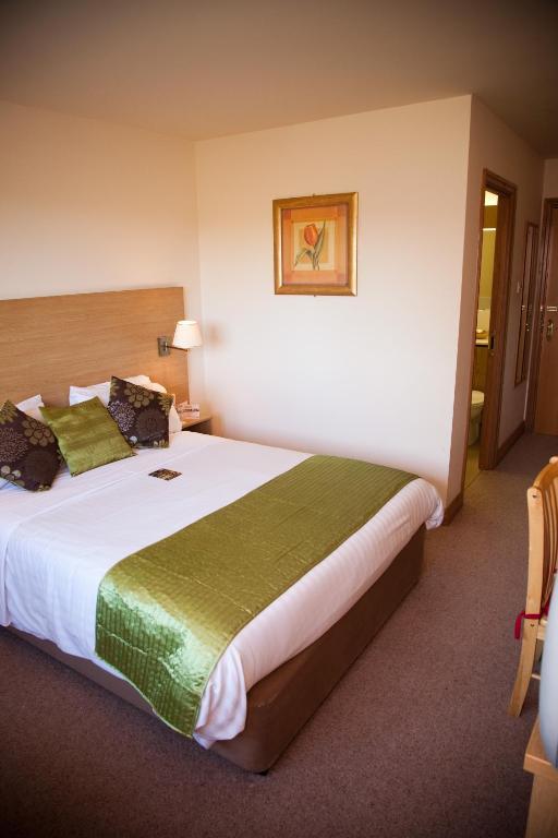 Bagden Hall Hotel Scissett Стая снимка