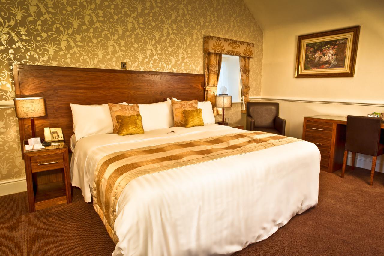 Bagden Hall Hotel Scissett Екстериор снимка